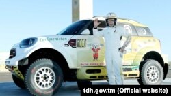 Gazak mediasy türkmen prezidentiniň 'zehinlerini' ýaňsylaýar