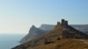 Крепость Чембало: древние руины и современные проблемы