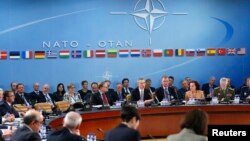 Зустріч міністрів у штаб-квартирі НАТО в Брюсселі