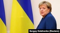 Канцлер Германии Ангела Меркель во время визита в Киев, 1 ноября 2018 года
