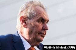 Presidenti çek, Millosh Zeman.