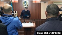 Оглашение приговора по делу об убийстве в ресторане «Древний Рим». Караганда, 4 ноября 2019 года.