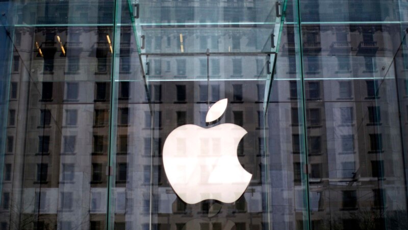 Apple humb kryesimin si kompania më e vlefshme në botë