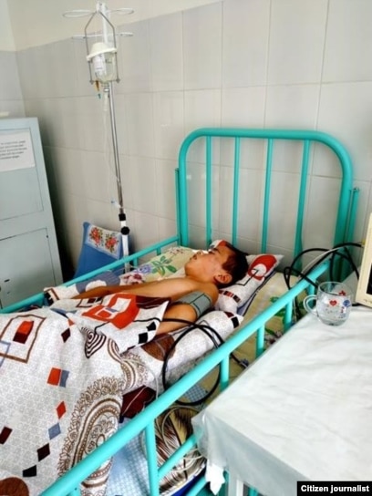 Katta dumbali etuk rus ayollari Jinsiy aloqa Frankivsk