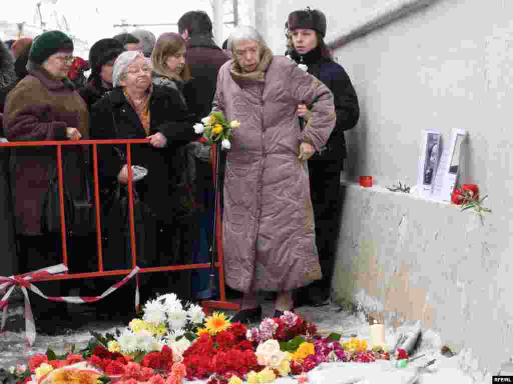 Глава московской Хельсинкской группы Людмила Алексеева