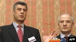 Kryeministri Hashim Thaçi dhe presidenti Fatmir Sejdiu