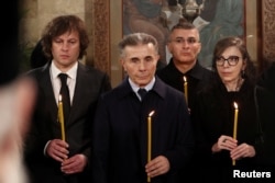 ირაკლი კობახიძე, ბიძინა ივანიშვილი, მამუკ მდინარაძე, ეკატერინა ხვედელეიძე