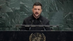 زیلینسکي: طالبانو افغانستان د تیارو عصر ته ستون کړی
