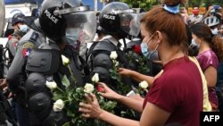 Protestat në Birmani. 