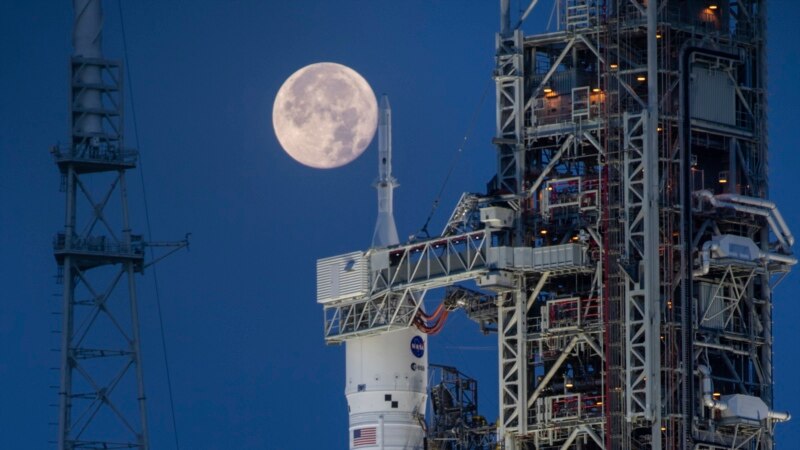 دستور کاخ سفید به ناسا برای تدوین «استاندارد زمانی» برای کره ماه 