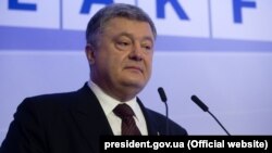 Петро Порошенко 