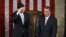 Paul Ryan salută membrii Camerei Reprezentanților după alegerea sa alături de John Boehner 