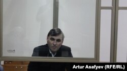 Крымчанин Алексей Чирний в суде, архивное фото