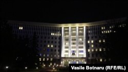 Parlamentul Republicii Moldova - pe întuneric