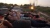 Россияда меҳнат қилаётган ўзбекистонликларнинг аксари қийин шароитда кун кечириши айтилади.