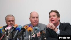 Armenia -- OSCE Minsk Group Co-chairs at a press conference in Yerevan, 27Apr2009