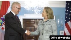 Predsjednik Hrvatske Ivo Josipović i američka državna tajnica Hillary Clinton, Washington, 3. travnja 2011