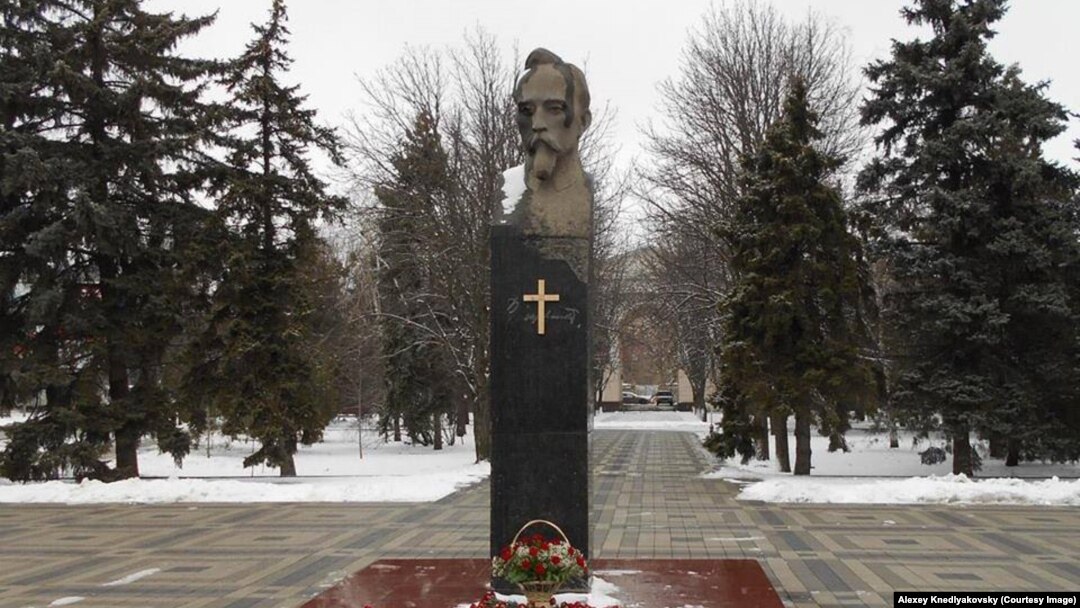 Памятник Феликсу Дзержинскому в Краснодаре, 20 декабря