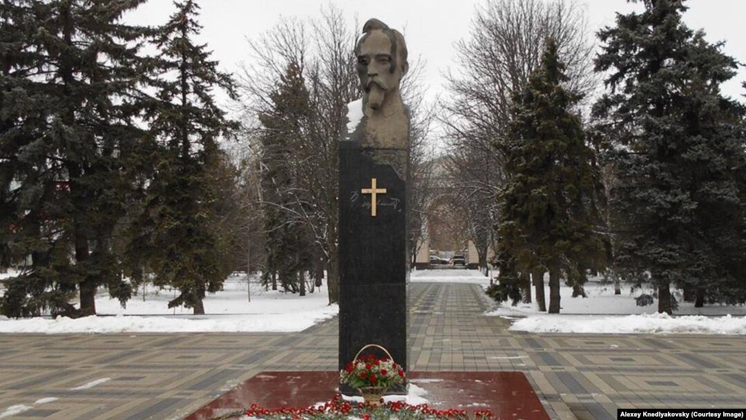Памятник Феликсу Дзержинскому в Краснодаре, 20 декабря