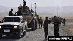 Конвој на авганистанската Армија во областа Кала е-Зал.
