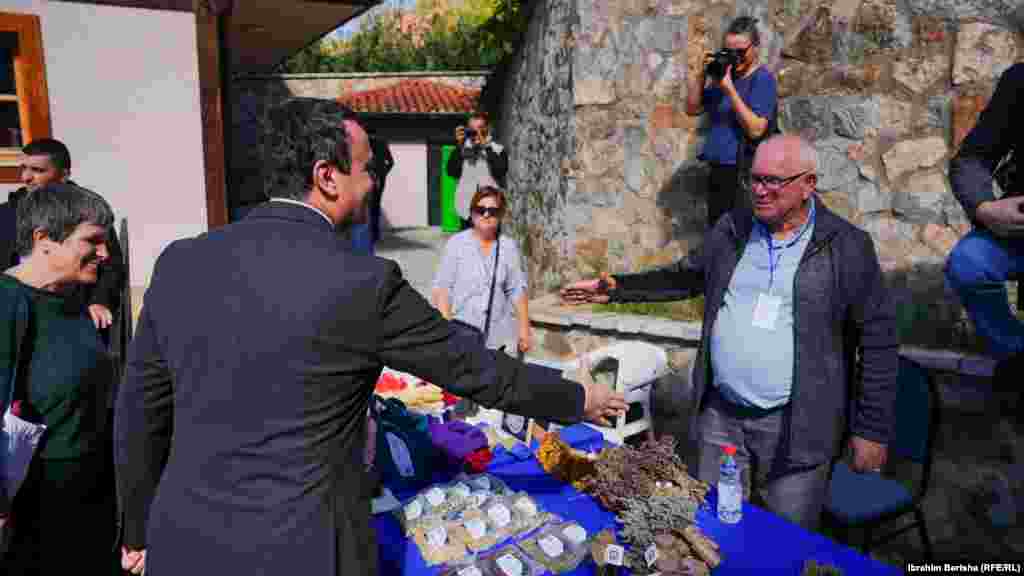 Në hapje të panairit, kryeministri i Kosovës, Albin Kurti, tha se Qeveria është duke punuar për ringjalljen ekonomike dhe kulturore të Janjevës.