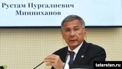 Рөстәм Миңнеханов