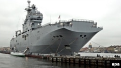 The sale of French-built Mistral warships is on the agenda during Putin's visit.
