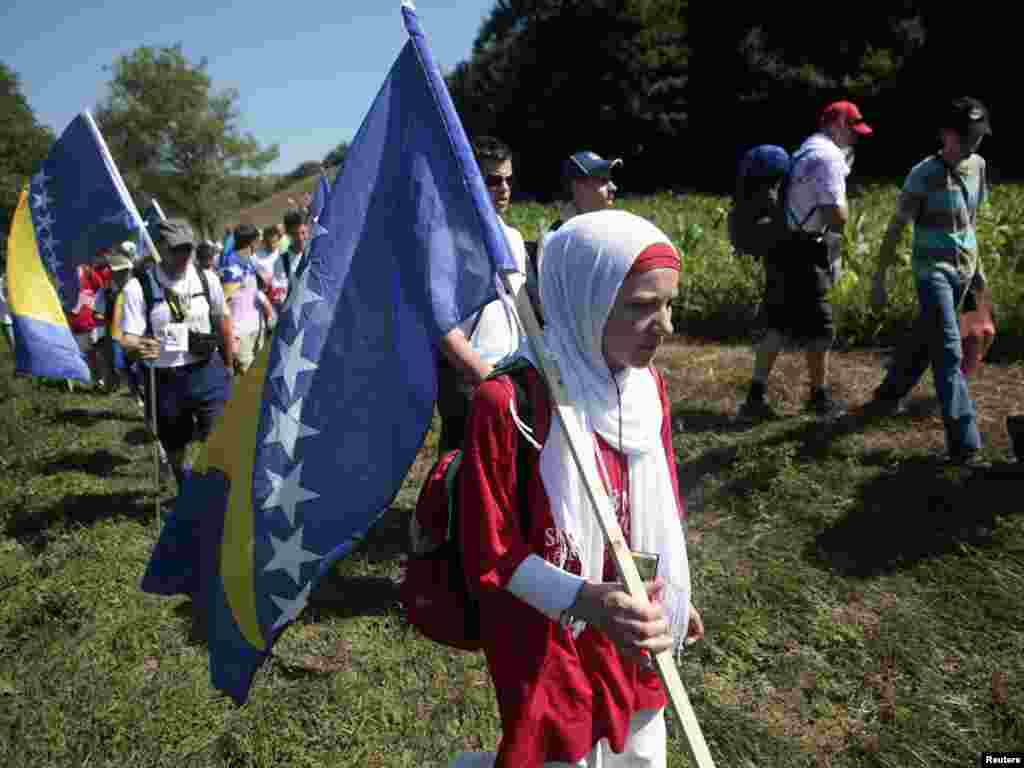 Марш на мирот јули 2011