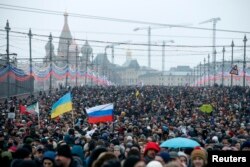 Багатотисячний марш Москвою пам'яті Нємцова. 1 березня 2015 року