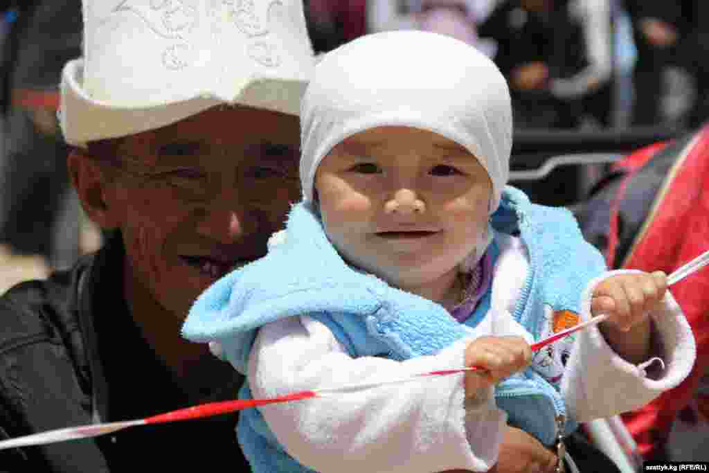 Locals young and old enjoy the festivities. 