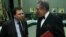 Главный дирижер Большого театра Александр Ведерников и Святослав Бэлза за кулисами театра Ла Скала в Милане. 8 января 2008 года  