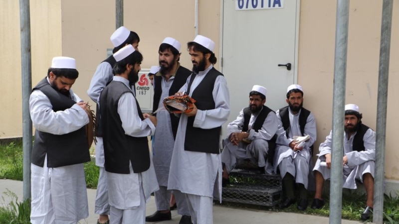 افغان حکومت لسګونه نور طالب بندیان خوشې کړي