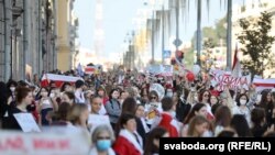 Circa 10.000 de femei au participat la un miting în Minsk, 5 septembrie