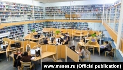 The Moscow Higher School of Social and Economic Sciences is one of a handful of Russian universities to offer a highly regarded U.S.-style liberal arts program. (file photo)