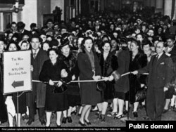 "Нейлоновый бунт" в магазине в Сан-Франциско, США, 1946 год