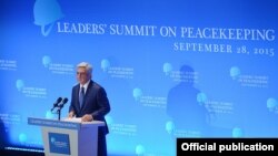 США - Президент Армении выступает на саммите, посвященном миротворчеству, Нью-Йорк, 28 сентября 2015 г. (Фотография - пресс-служба президента Армении)