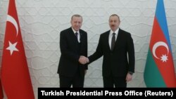 Ադրբեջանի և Թուրքիայի նախագահներ Իլհամ Ալիևը և Ռեջեփ Էրդողանը Բաքվում, 25-ը փետրվարի, 2020թ.