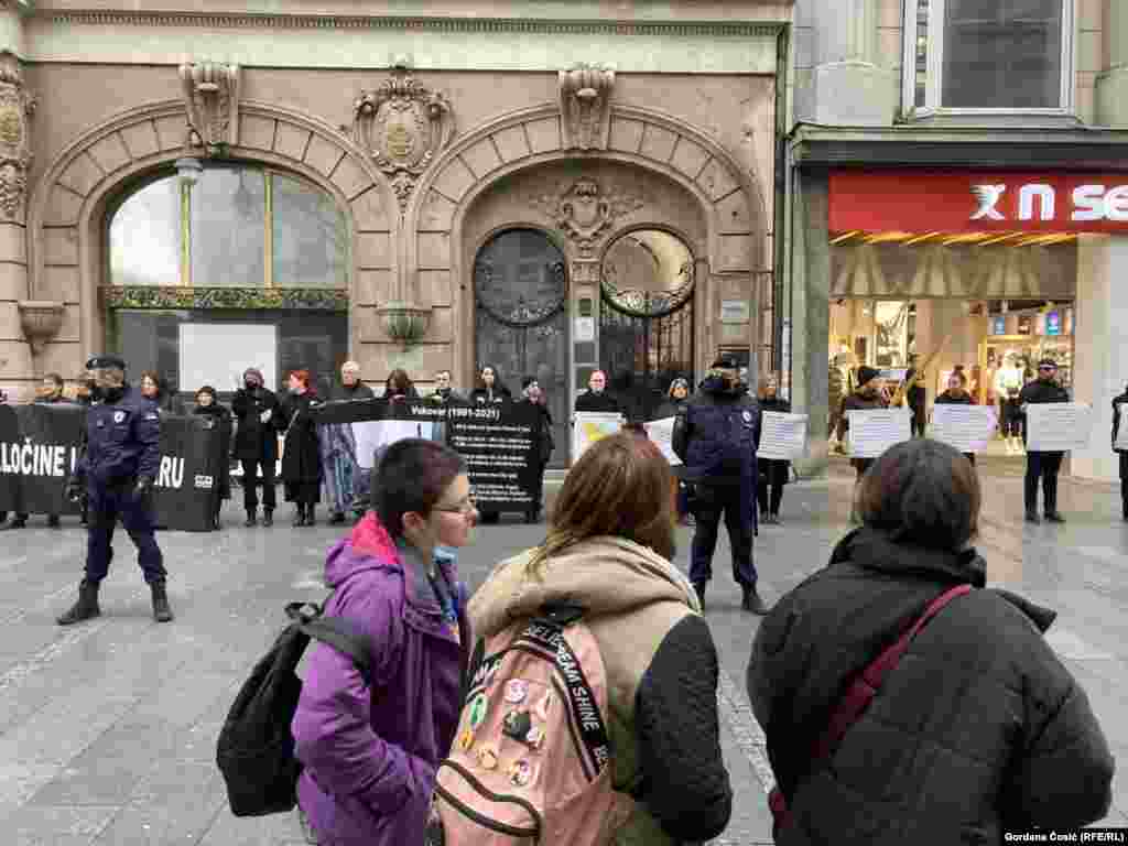 Za zločine u Vukovaru Međunarodni tribunal u Hagu je optužio nekadašnjeg gradonačelnika tog grada Slavka Dokmanovića, trojicu bivših oficira JNA &ndash; Mileta Mrkšića, Veselina Šljivančanina i Miroslava Radića, i bivšeg predsednika &quot;vlade&quot; te oblasti Gorana Hadžića. Dokmanović je 1998. godine izvršio samoubistvo u pritvorskoj jedinici Tribunala. Mile Mrkšić je osuđen na 20 godina zatvora, Veselin Šljivančanin pravosnažno na 10, a Miroslava Radića haški Tribunal je oslobodio krivice. 