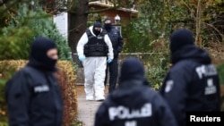 გერმანიის პოლიციამ დააკავა ულტრამემარჯვენე მოძრაობის 25 წევრი, რომლებიც ეჭვმიტანილი არიან გადატრიალების მომზადებაში