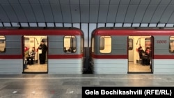 მეტროსადგურ „ვარკეთილის“ ბაქანი