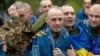 Militari și foști prizonieri de război ucraineni, după schimbul efectuat cu Rusia pe 15 mai 2026