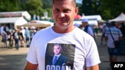 Orbán Viktor egyik támogatója a 2024-es tusnádfürdői táborban