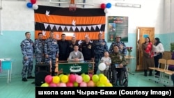 Открытие "парты героя" Рамина Монгуша