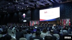 حسن روحانی در میزگرد اولویت‌های توسعه و چالش‌ها در اجلاس سران کوآلالامپور ۲۰۱۹