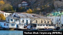 Колишня водолікарня Гіналі на набережній Назукіна в Балаклаві