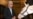 Қасым-Жомарт Тоқаев президент атқорасында асыл тұқымды тұлпарға жем беріп тұр. Tokayev_online Instagram-парақшасында жарияланған сурет.