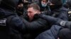 Протести у центрі Києва: станції метро «Хрещатик» і «Майдан Незалежності» зачинені на вхід