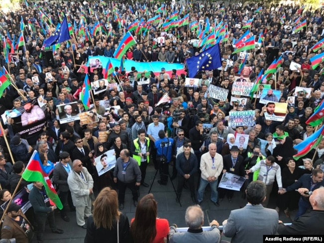 Opposition rally crowd in Baku