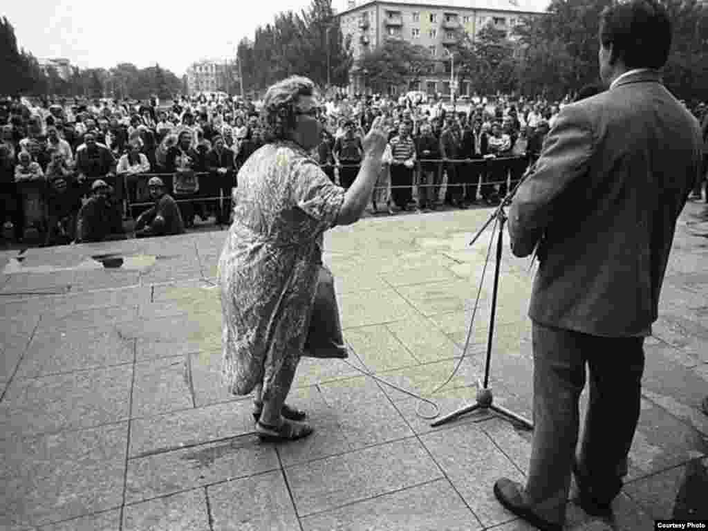 Забастовка шахтеров в Донецке, 1993 год. Фото Алексея Сазонова