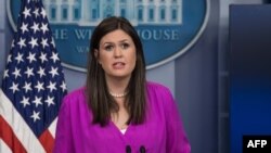 Zëdhënësja e Shtëpisë së Bardhë, Sarah Sanders. 